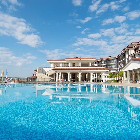 Nevis Resort & Aqua Park-3